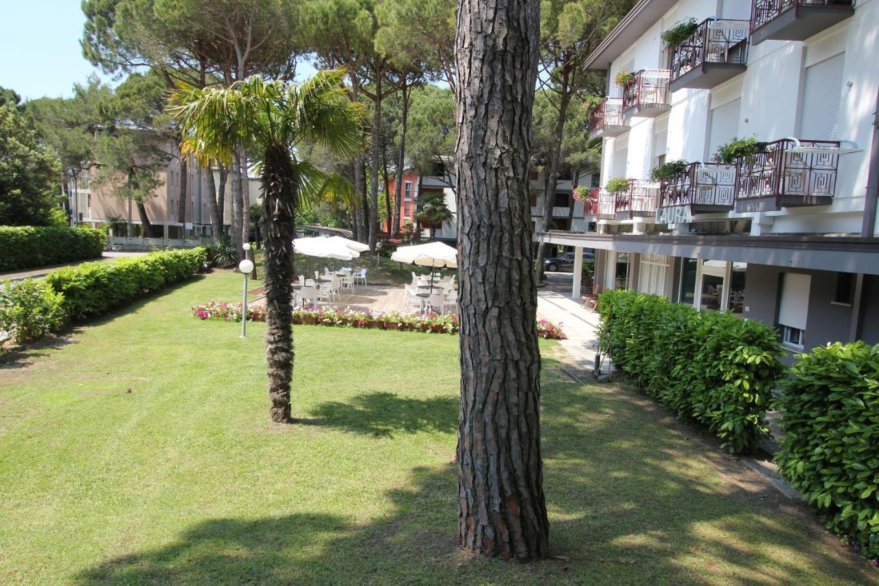 Hotel Laura Bibione Kültér fotó